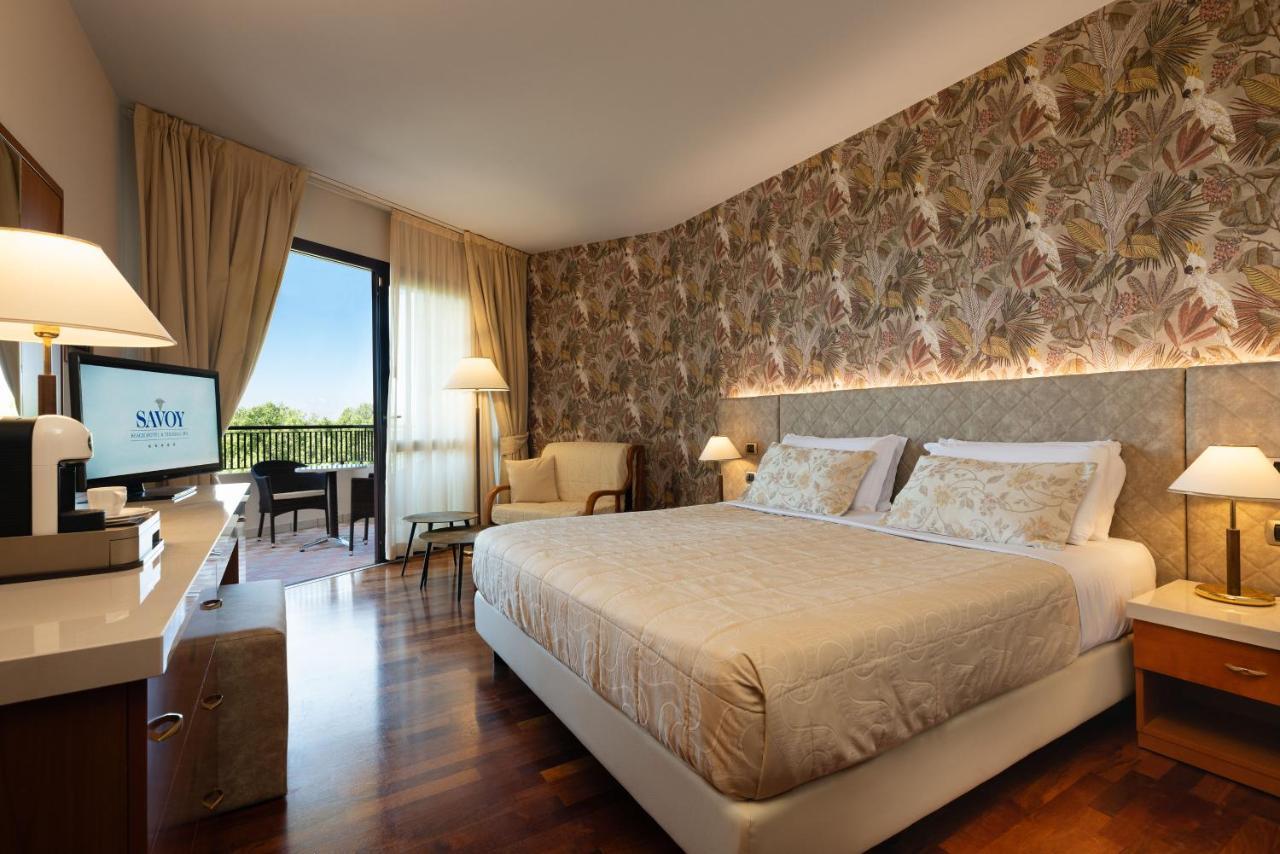 Savoy Beach Hotel & Thermal Spa Bibione Luaran gambar A room at the hotel