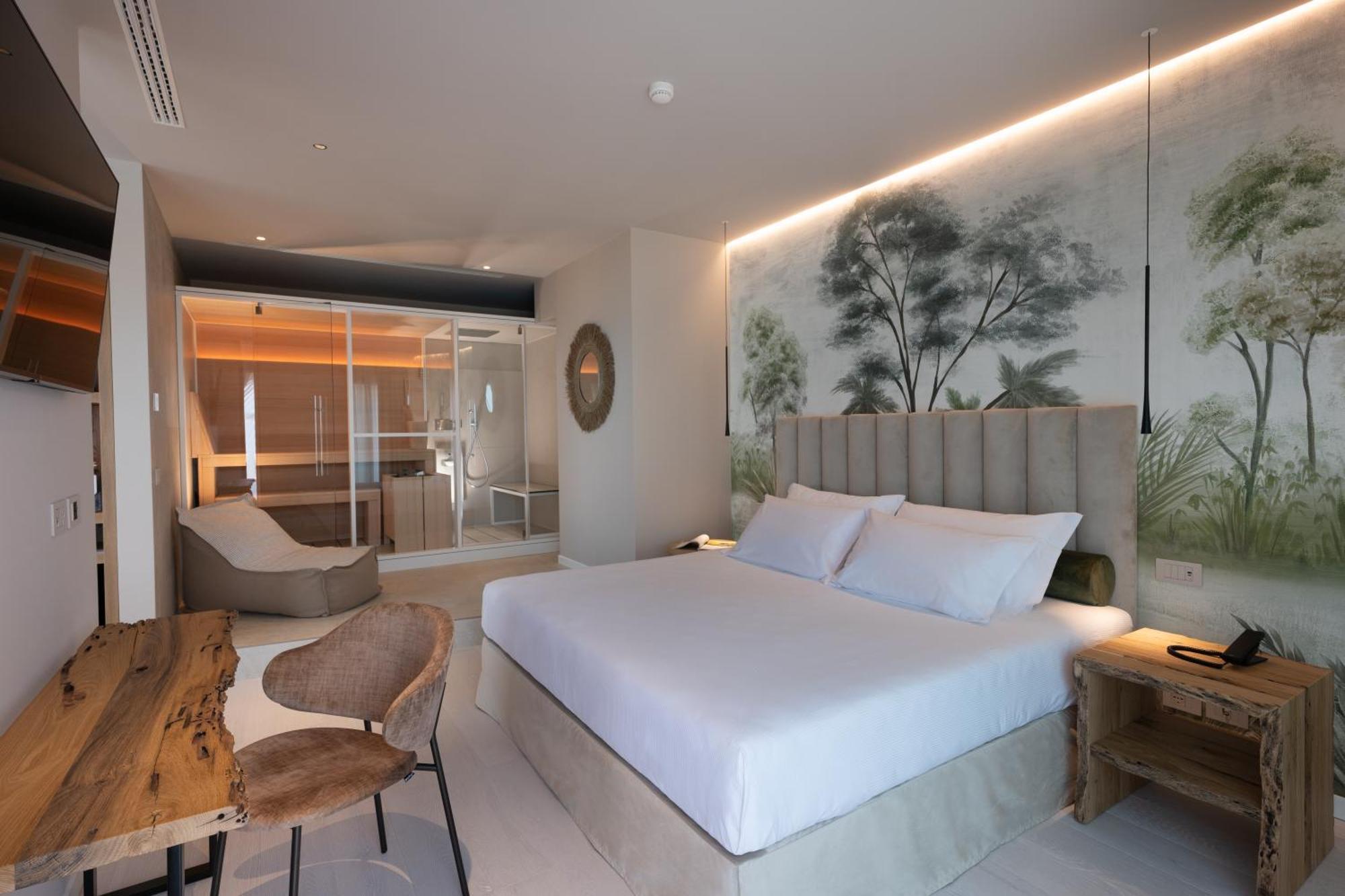 Savoy Beach Hotel & Thermal Spa Bibione Luaran gambar A bedroom at the hotel