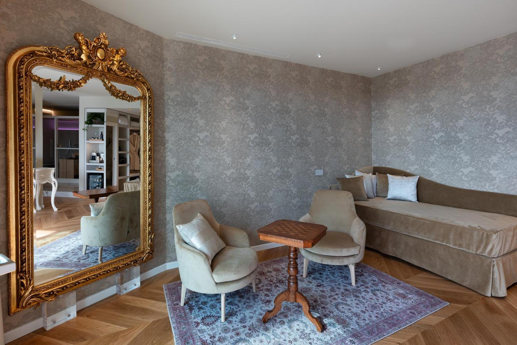 Savoy Beach Hotel & Thermal Spa Bibione Luaran gambar A room at the hotel