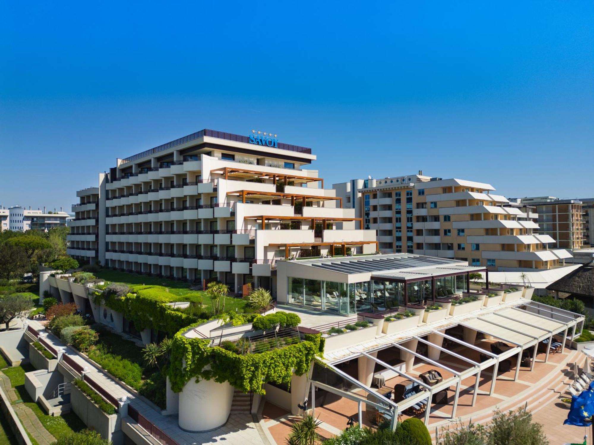 Savoy Beach Hotel & Thermal Spa Bibione Luaran gambar The campus of the University of Piraeus